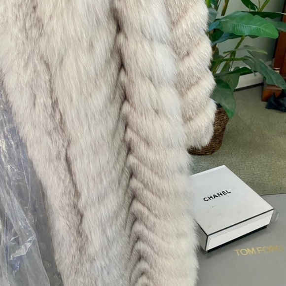 100% Real Chevron Vintage Fox Fur Coat - Full Length - Picture 8 of 11
